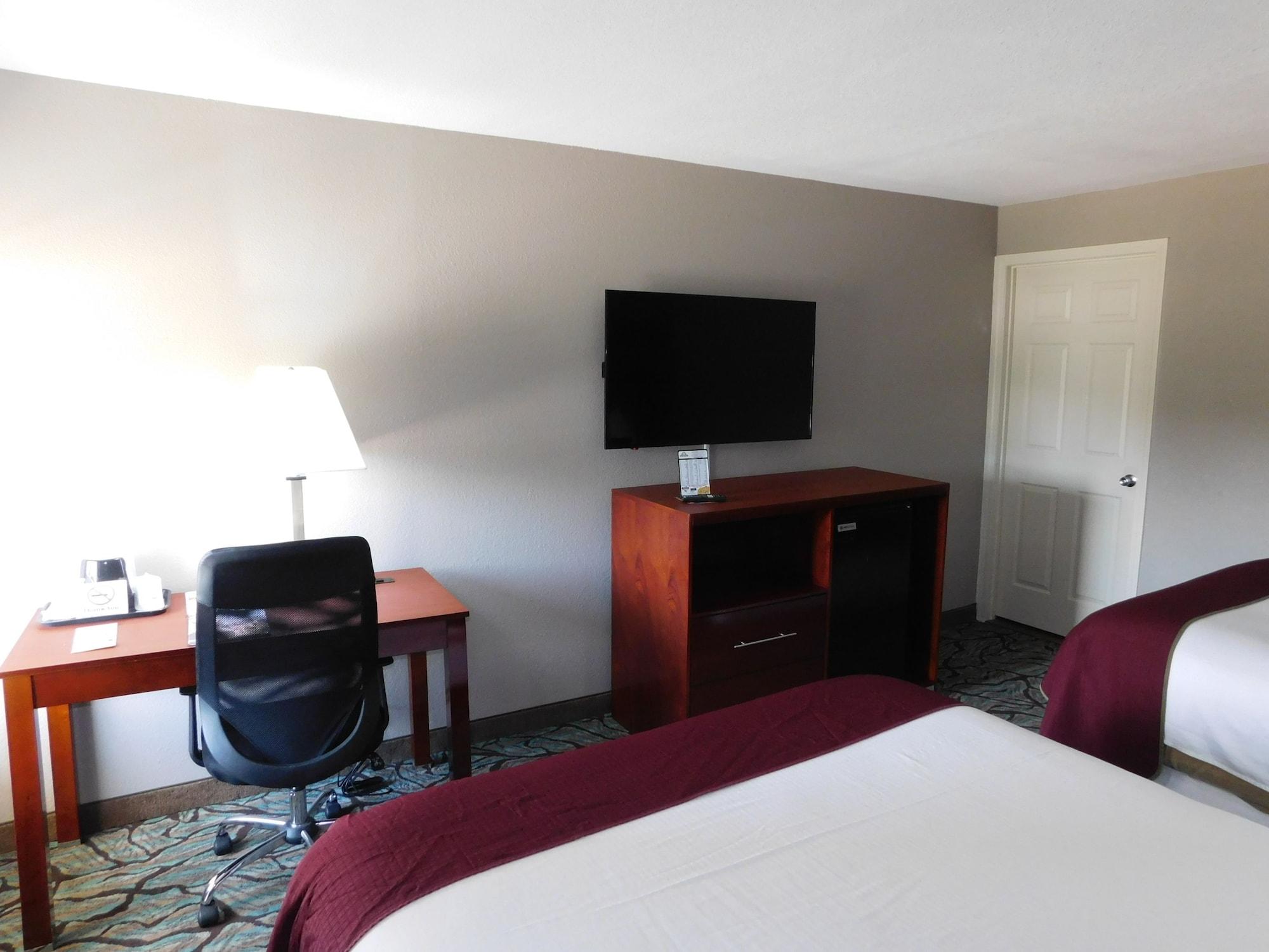 Days Inn By Wyndham West Des Moines - Clive Esterno foto