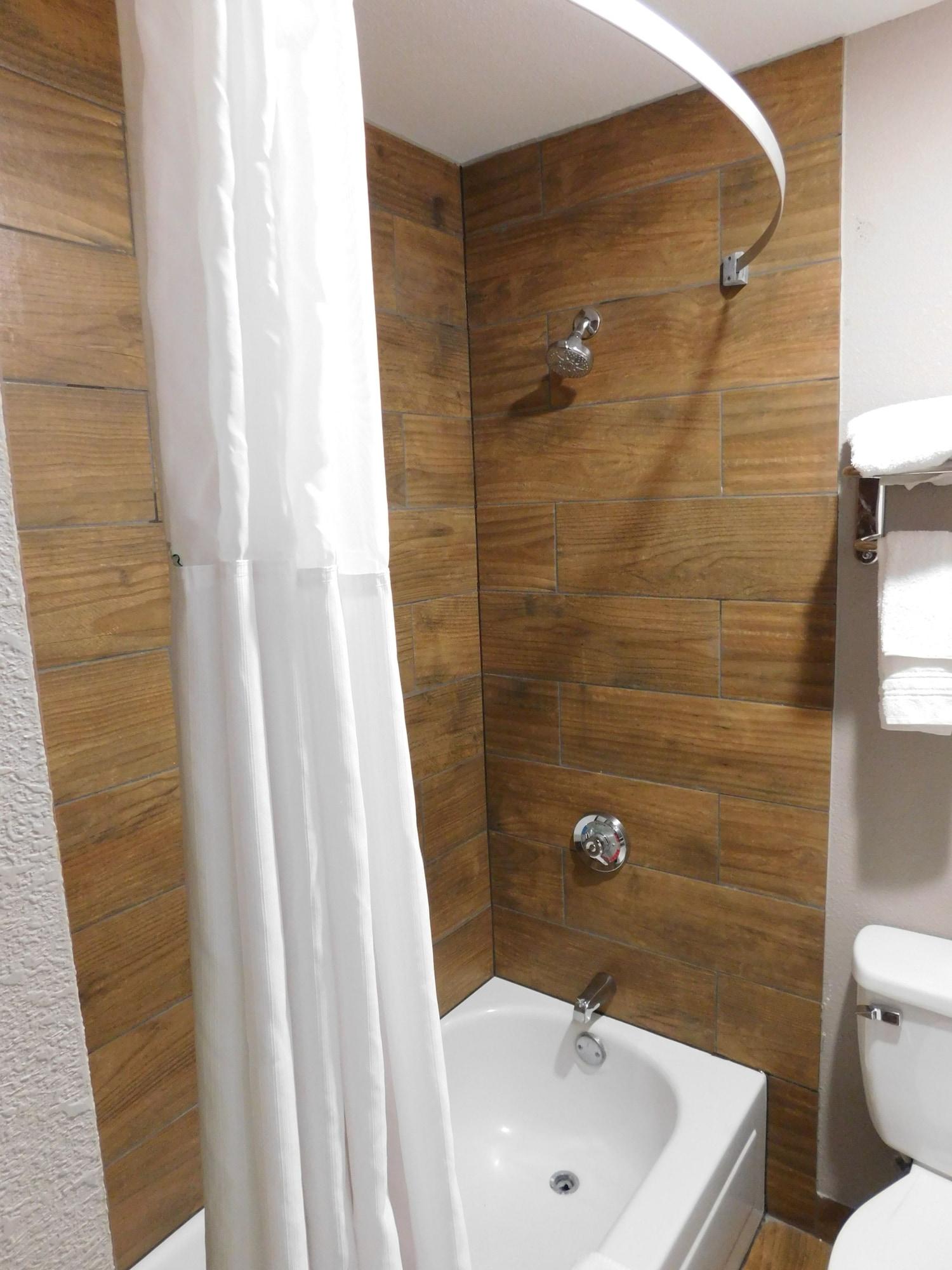 Days Inn By Wyndham West Des Moines - Clive Esterno foto