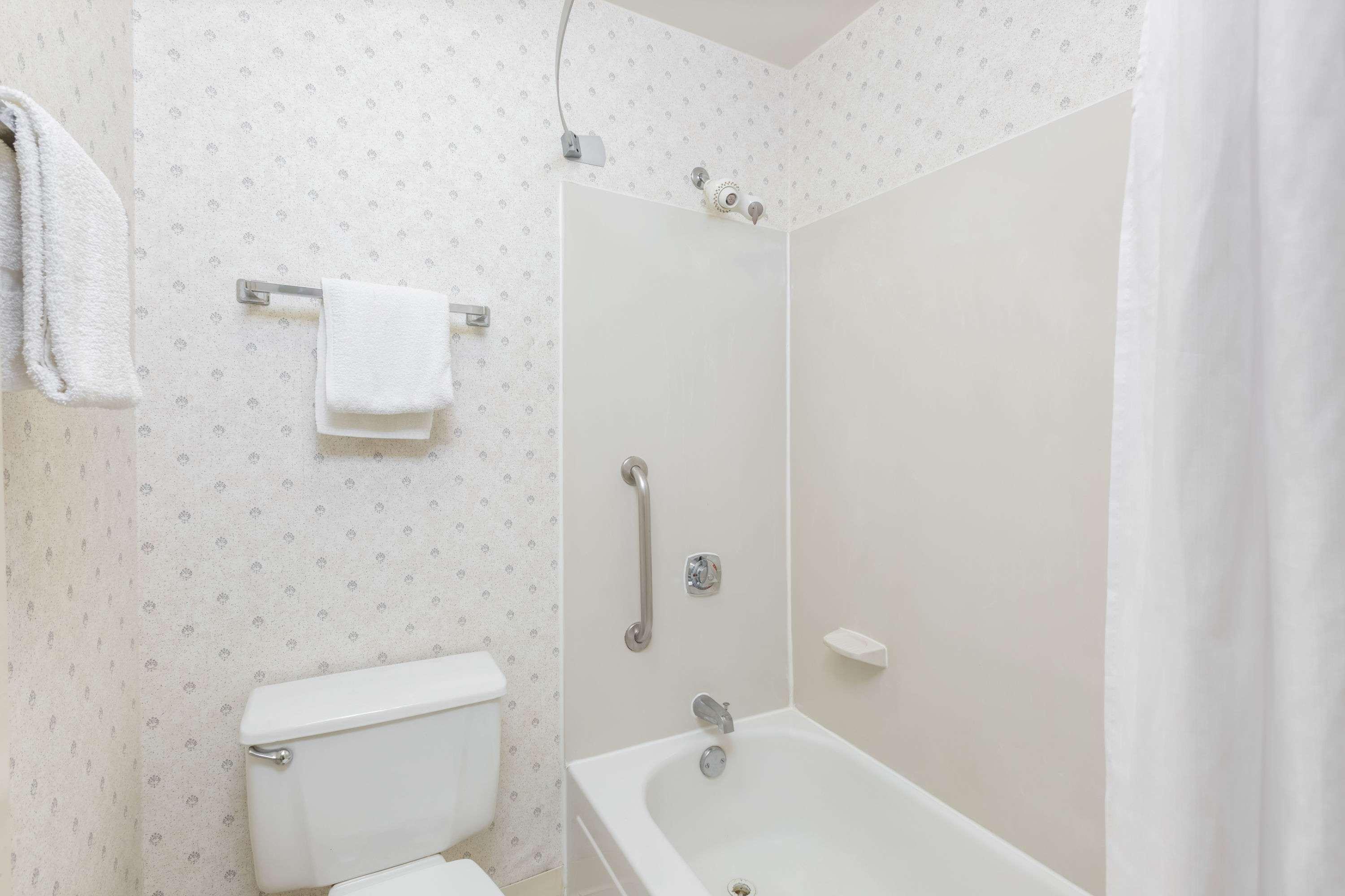 Days Inn By Wyndham West Des Moines - Clive Servizi foto